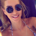 Vintage Round Sunglasses Women Luxury Rhinestone Metal Sun Glasses Ladies Classic Pink Red Retro Clear Shades Eyewear Men UV400